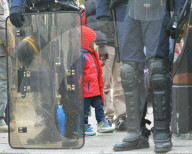 NEWS - Paris: Wildes Flüchtlings-Camp an der Stalingrad-Station geräumt