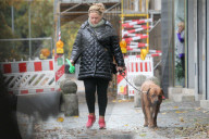 EXKLUSIV - Cindy aus Marzahn ganz Privat beim Bummeln in Berlin