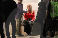 PEOPLE - Reese Witherspoon wirkt sehr müde auf dem Filmset