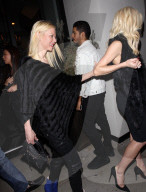 PEOPLE - Tara Reid besucht das Catch in Hollywood