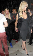 PEOPLE - Tara Reid besucht das Catch in Hollywood