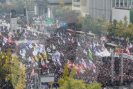 NEWS - Neue Massenproteste gegen Südkoreas Präsidentin