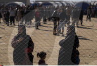 NEWS - Irak: Alltag im Flüchtlingslanger Al-Khazer