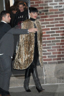 PEOPLE - Katy Perry auf dem Weg zu Stephen Colbert