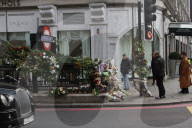 PEOPLE - London: Blumen für den tödlich verunfallten Prinz Filippo Corsini 