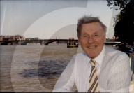 PEOPLE - Britische Radiolegende Jimmy Young im Alter von 95 Jahren gestorben