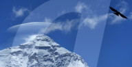 FEATURE - China: Der Mount Qomolangma an der Grenze zu Nepal