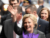 NEWS - Hillary Clinton zeigt sich in New York vor ihrer Rede