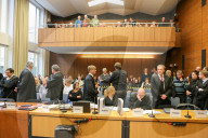 NEWS - Zugunglück Bad Aibling Prozess: Fahrdienstleiter  Michael P vor Gericht