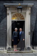 NEWS - London: Viktor Orban zu Besuch bei Theresa May an der 10 Downing Street