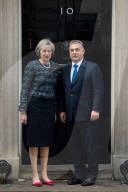 NEWS - London: Viktor Orban zu Besuch bei Theresa May an der 10 Downing Street
