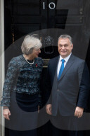 NEWS - London: Viktor Orban zu Besuch bei Theresa May an der 10 Downing Street
