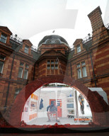 FEATURE - Leben auf dem Mars in Greenwich