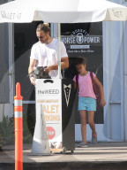 PEOPLE - Gabriel Aubry und Nahla halten sich fit