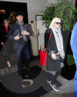 EXKLUSIV - Lily Allen geht mit Jimmy Carr zum Dinner bei Scotts