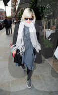 EXKLUSIV - Lily Allen geht mit Jimmy Carr zum Dinner bei Scotts