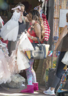 FEATURE - Sommer in Sydney: Melanie Brown in Ugg Boots 
