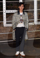 PEOPLE - Promis bei der Präsentation der 'Stella McCartney Menswear Collections' in London