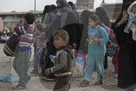 NEWS - Irak: Flüchtlinge aus Mosul suchen Sicherheit