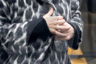 EXKLUSIV - Kate Moss mit Nikolai Van Bismark in London unterwegs
