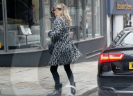 EXKLUSIV - Kate Moss mit Nikolai Van Bismark in London unterwegs
