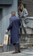 EXKLUSIV - Kate Moss mit Nikolai Van Bismark in London unterwegs