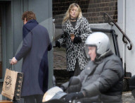 EXKLUSIV - Kate Moss mit Nikolai Van Bismark in London unterwegs