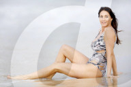 EXKLUSIV - Queensland: Lisa Snowdon entspannt sich vor dem 'Junge Camp' am Beach 