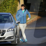 EXKLUSIV - Andy Murray in Surrey unterwegs