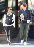 PEOPLE - Olivia Wilde und Jason Sudeikis gehen mit Baby Daisy spazieren