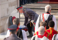 NEWS - Remembrance Sunday in London mit viel Prominenz