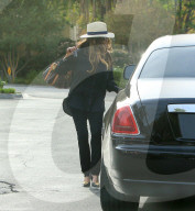 PEOPLE - La Toya Jackson mit ihrer Mutter Kathrine unterwegs