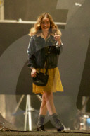 PEOPLE - Lily Collins bei den Dreharbeiten von "Baby Driver"