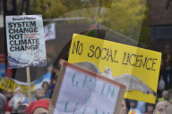 NEWS - Manchester: Demonstrationen gegen Fracking