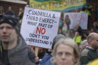 NEWS - Manchester: Demonstrationen gegen Fracking
