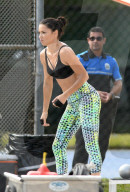 EXKLUSIV - Adriana Lima hält sich fit bei der Arbeit in Miami 