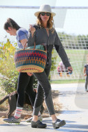 PEOPLE - Julia Roberts bringt ihre Kinder ins Fussball
