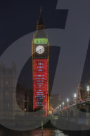 FEATURE - Poppies zieren auch den Big Ben