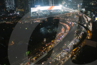 FEATURE - Jakarta: Verkehrstechnischer Alptraum