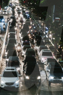 FEATURE - Jakarta: Verkehrstechnischer Alptraum