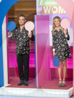 PEOPLE - Robbie Williams und Ayda Field im Partner-Look bei der TV-Show "Loose Women"