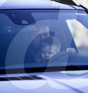 PEOPLE - Samuel Affleck bekommt Fahrstundne von Papa Ben