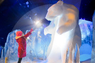 FEATURE - London: Wonderland's Magical Ice Kingdom im Hyde Park