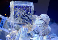 FEATURE - London: Wonderland's Magical Ice Kingdom im Hyde Park