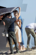 PEOPLE - Gigi Hadid bei der Arbeit am Beach von Malibu