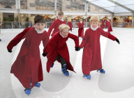FEATURE - Klosterschüler auf dem Eis in Hampshire