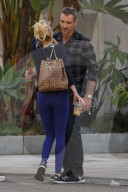 EXKLUSIV - Emma Roberts auf Haus-Suche in Hollywood Hills