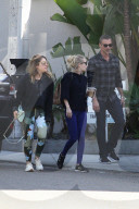 EXKLUSIV - Emma Roberts auf Haus-Suche in Hollywood Hills