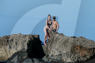 EXKLUSIV - Ireland Baldwin mit ihrem Boyfried am Beach auf Hawaii