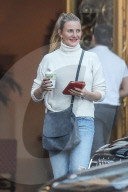EXKLUSIV - Cameron Diaz in Beverly Hills unterwegs